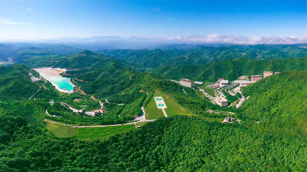 202405071715048418470030.jpg 國(guó)家級(jí)綠色礦山——金徽股份.jpg